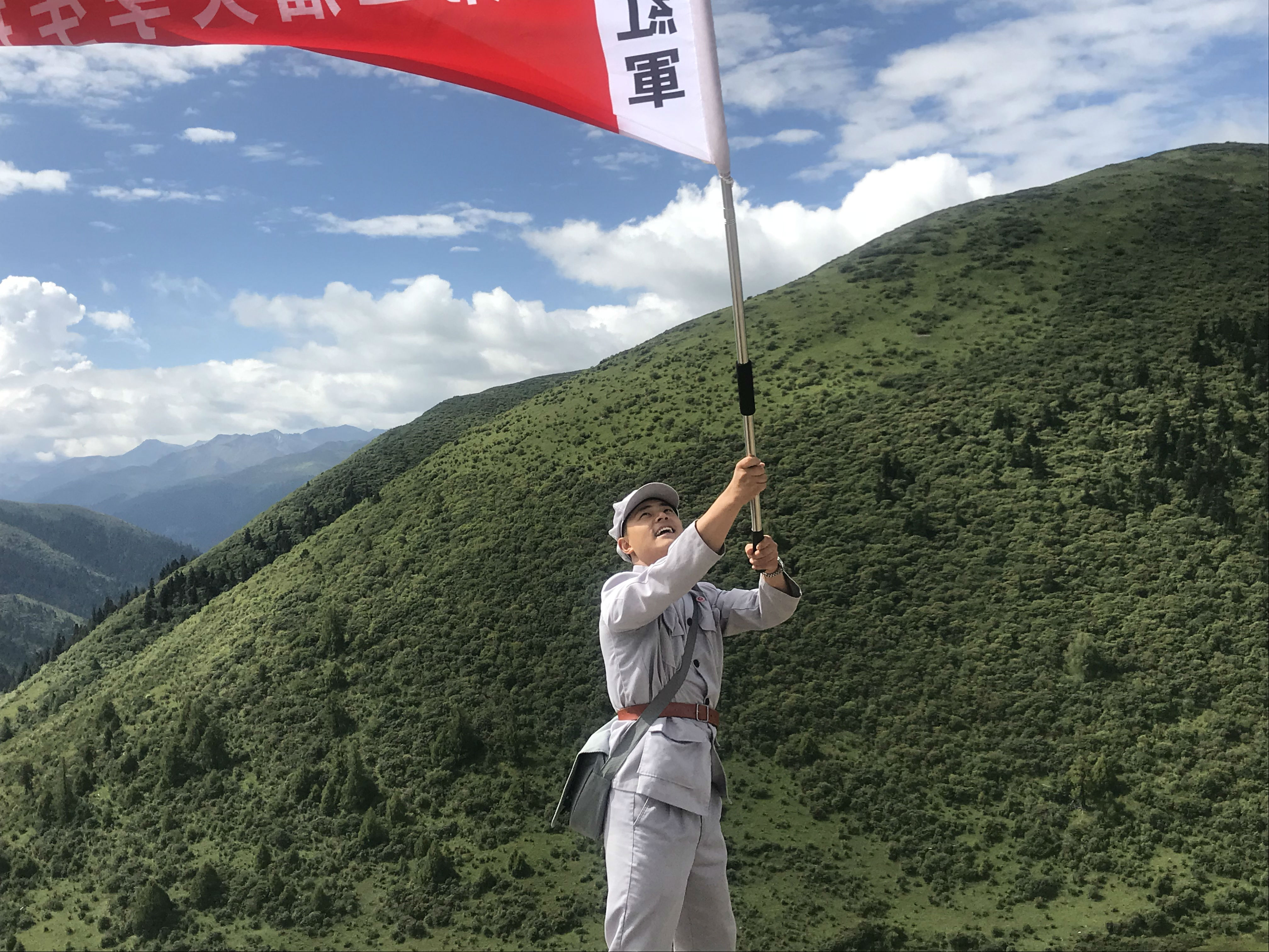 吴昊 照片 (2).jpg